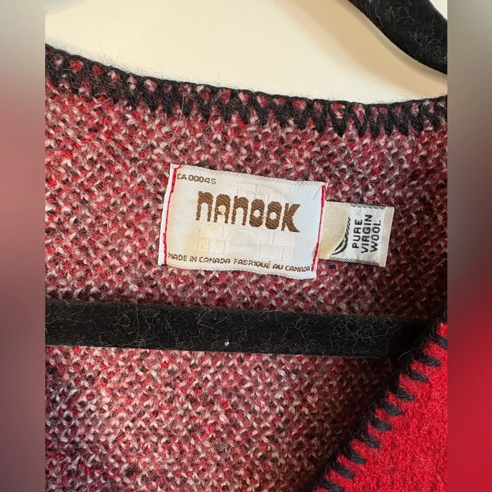 Vintage Vest 100% Wool Blanket Nanook Made in Canada Size S Southwest - Picture 3 of 4